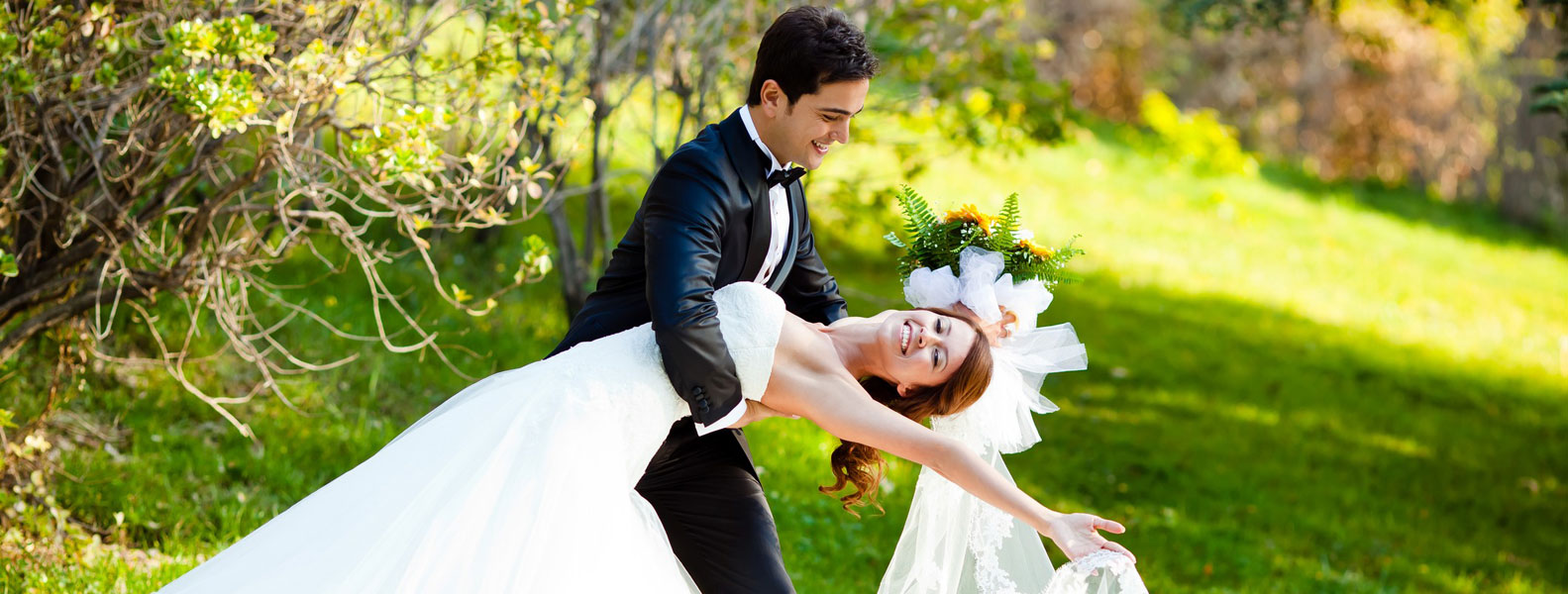 高级权限开通的打爆别人短信的软件